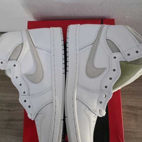 Nike White and Gray Sneakers Classic Design